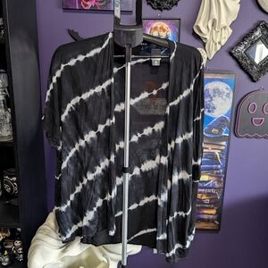 Torrid Black and White Open Cardigan
